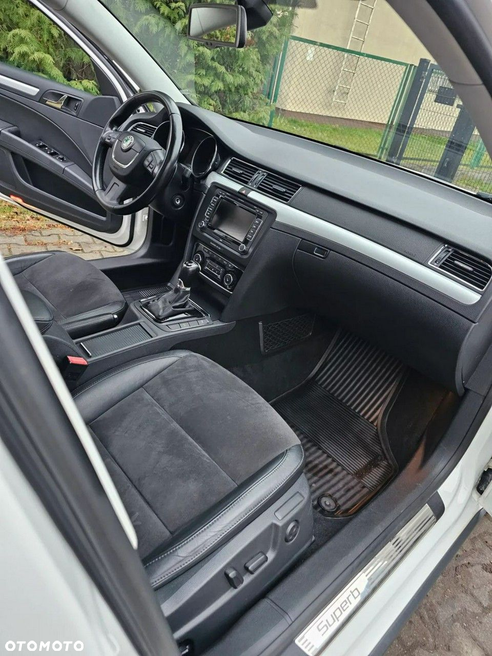 Skoda Superb 2.0 TDI Platinum Outdoor DSG - 11