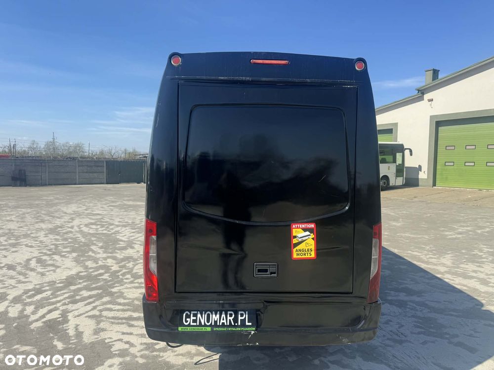 Mercedes-Benz Sprinter 519 - 5