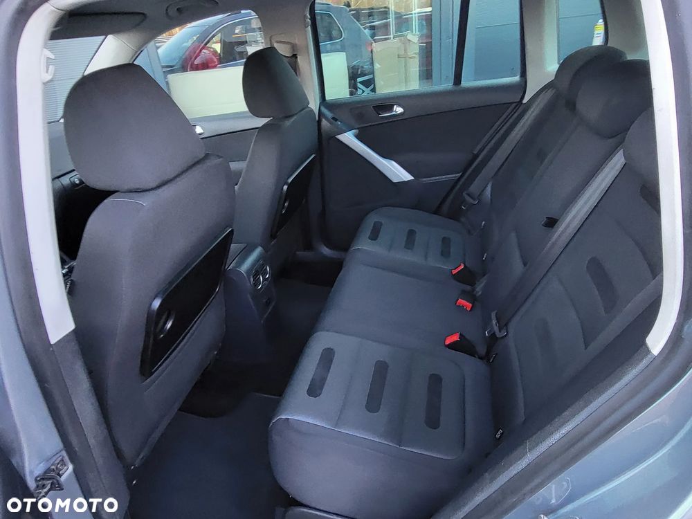 Volkswagen Tiguan 2.0 TDI 4Mot Trend DSG - 27