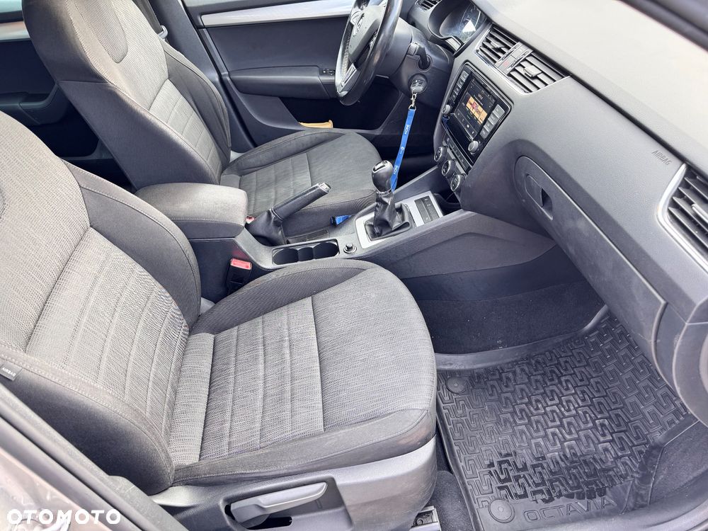 Skoda Octavia 2.0 TDI 4x4 Style EU6 - 18