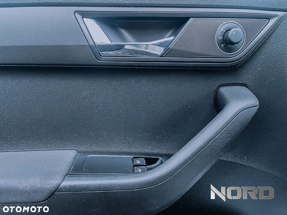 Skoda Fabia 1.0 TSI Style - 17