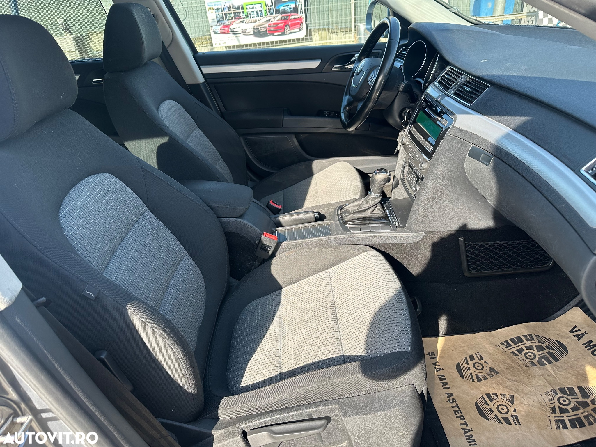 Skoda Superb 2.0 TDI 4x4 DSG Elegance - 17
