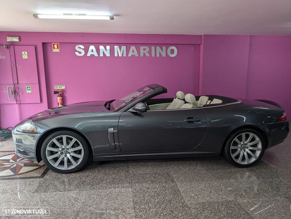 Jaguar XK 4.2 V8 Convertible - 3