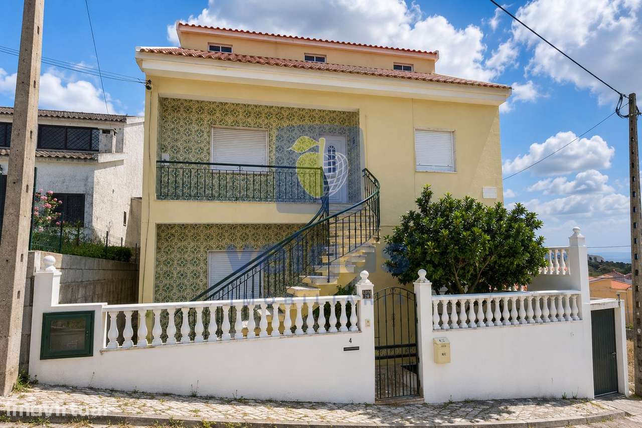 Moradia T6 Bifamiliar | Terreno | Vista Rio | A 15 min de Lisboa - Grande imagem: 3/25