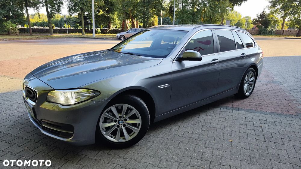 BMW Seria 5 520d Touring - 2