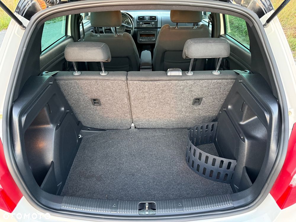 Skoda Fabia 1.4 TSI DSG RS - 9
