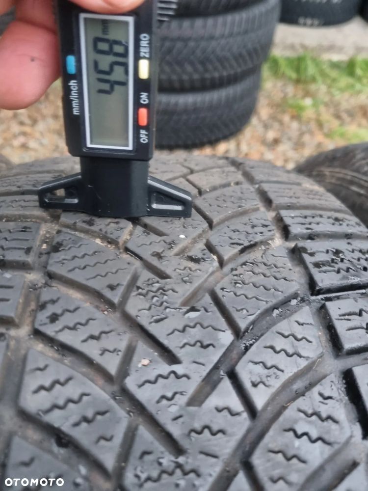 Opony Semperit Speed-Grip 3 215/55R16 93h2017r 4x4,5mm na sezon - 8