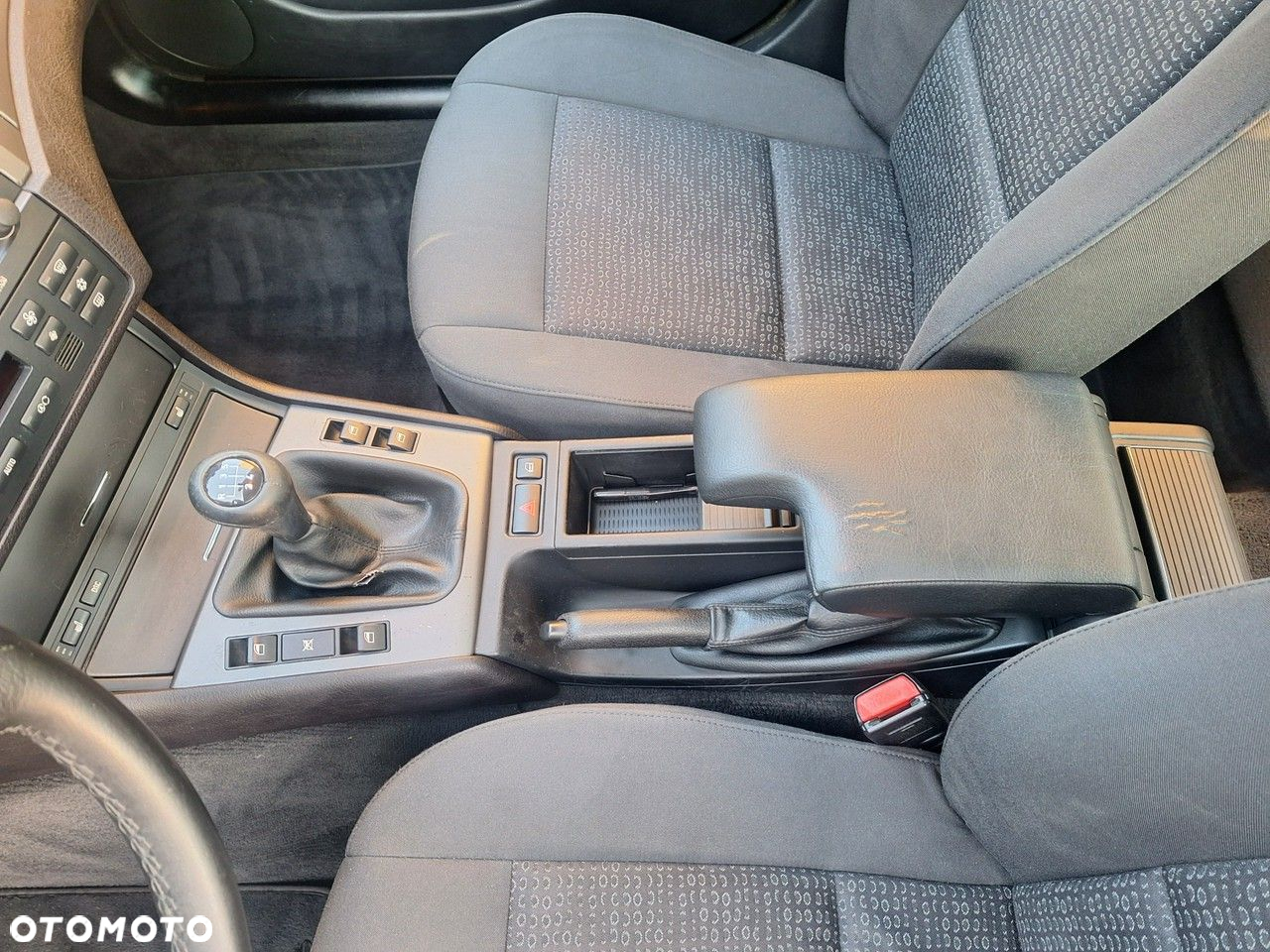 BMW Seria 3 318i Edition Exclusive - 20