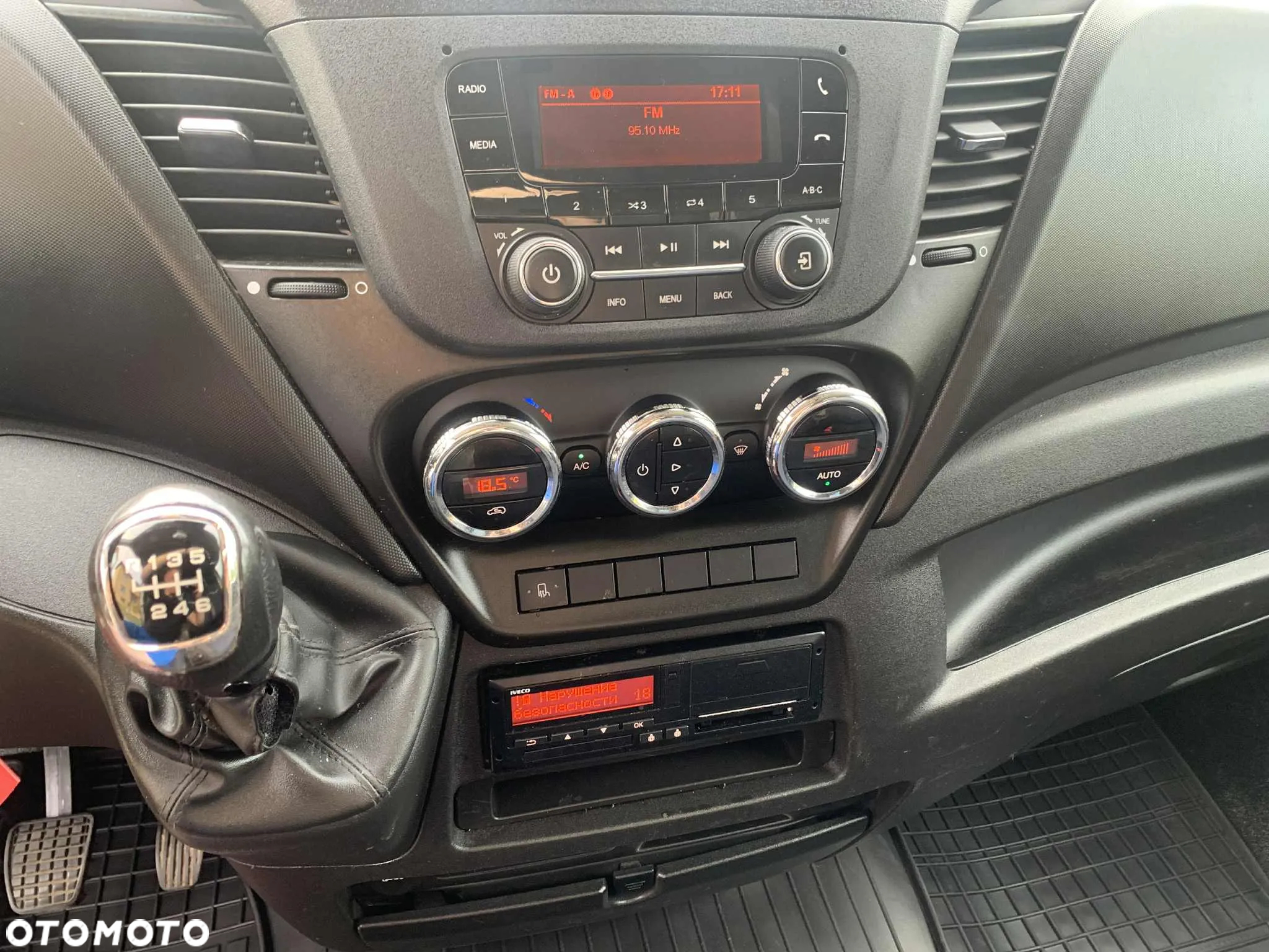 Iveco Daily 35S18 POMOC DROGOWA Piękne Zadbany - 38