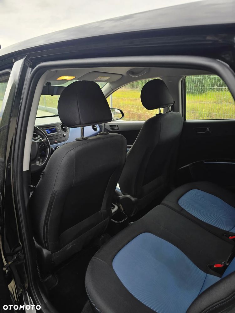 Hyundai i10 1.1 Classic + - 12