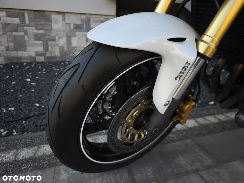 Honda Hornet - 30
