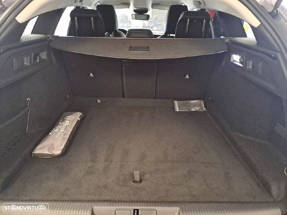 Peugeot 308 SW 1.2 Hybrid Allure e-DCS6 - 6