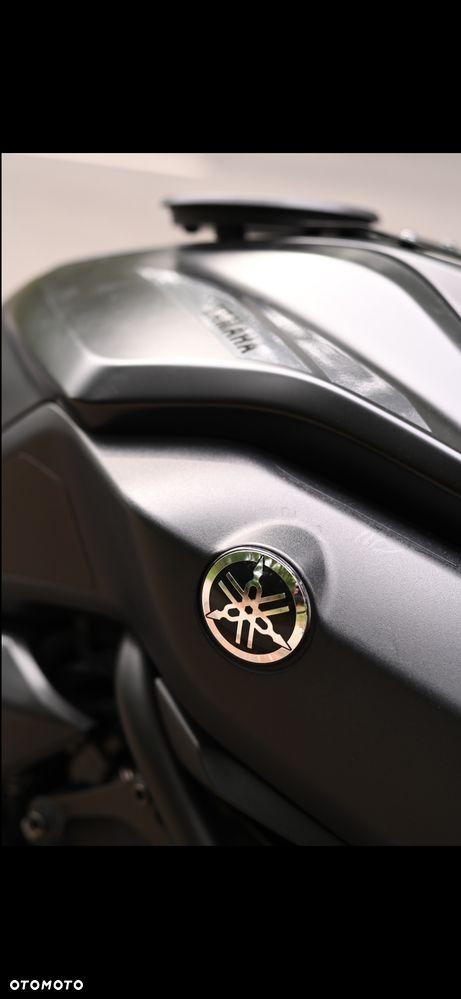 Yamaha MT - 6