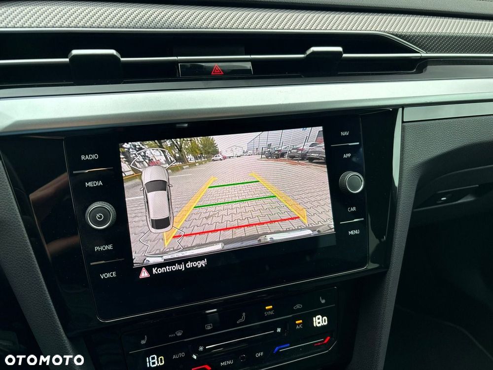 Volkswagen Arteon 2.0 TSI DSG R-Line - 25