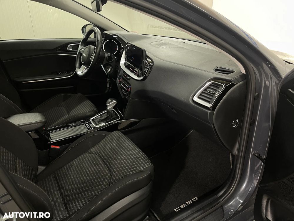 Kia Ceed 1.5 T-GDI DCT7 OPF Vision - 10