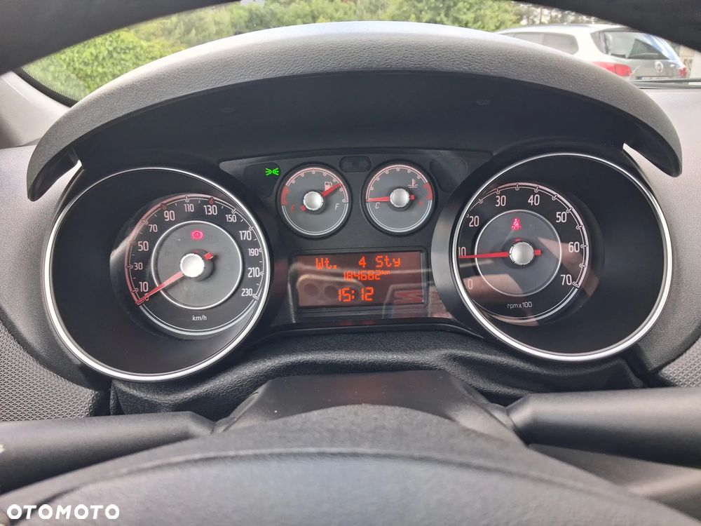 Fiat Punto - 18