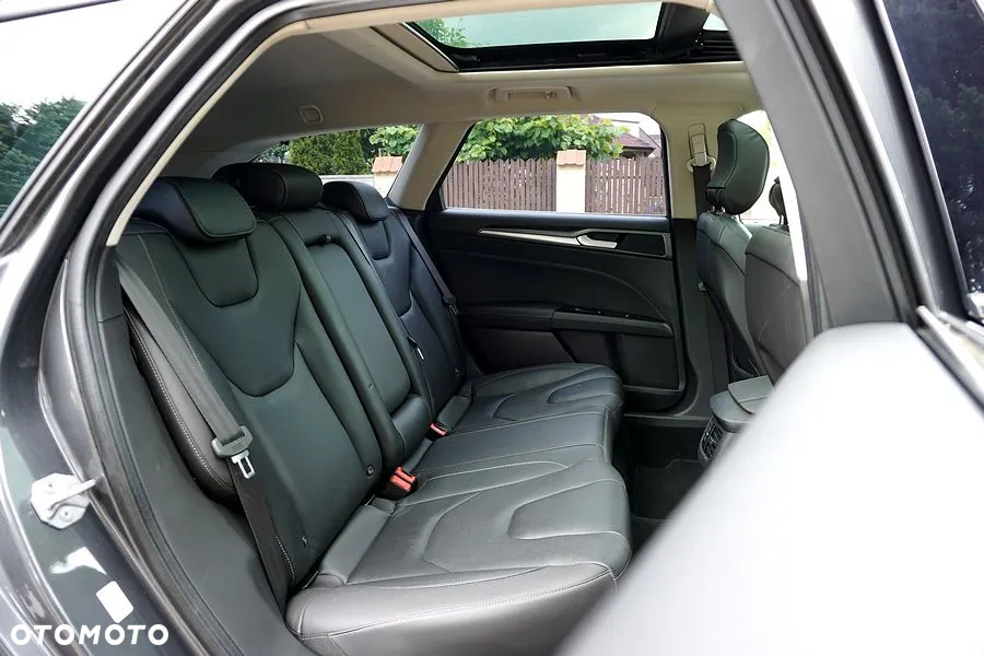 Ford Mondeo Turnier 2.0 TDCi Start-Stopp Titanium - 27
