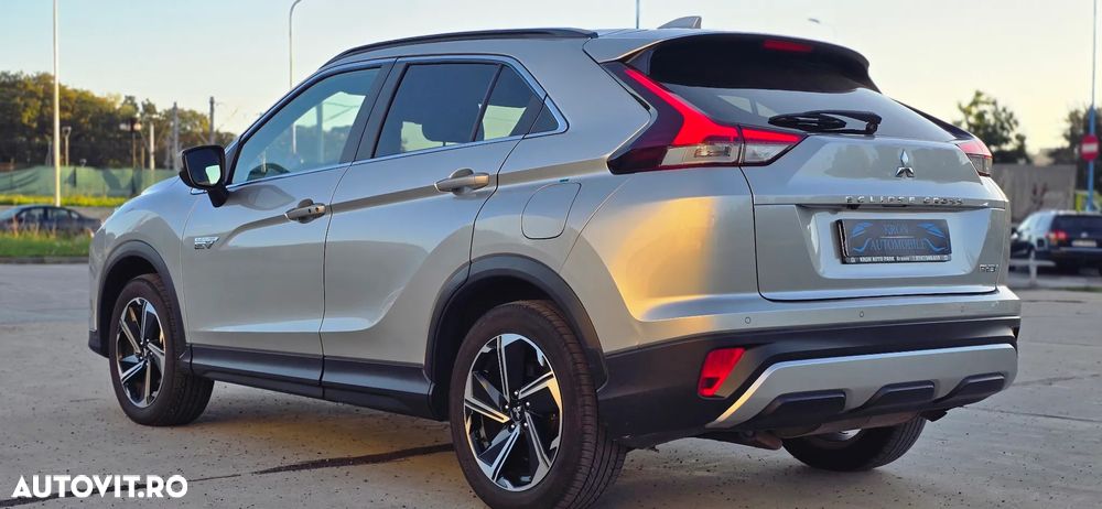 Mitsubishi Eclipse-Cross - 4