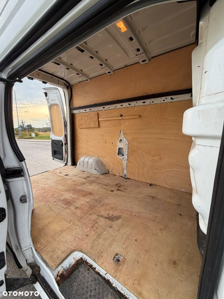 Opel VIVARO - 20