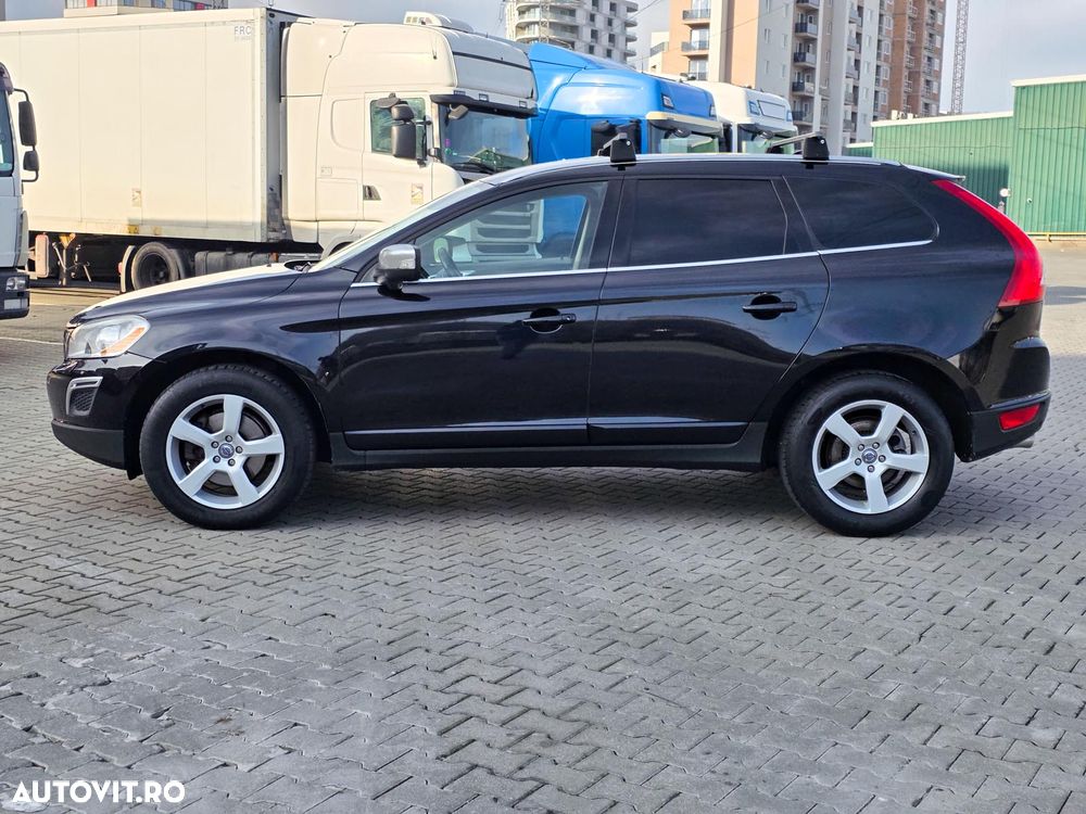 Volvo XC 60 DRIVe R Design - 26