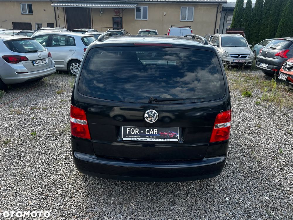 Volkswagen Touran 1.9 TDI Conceptline - 10