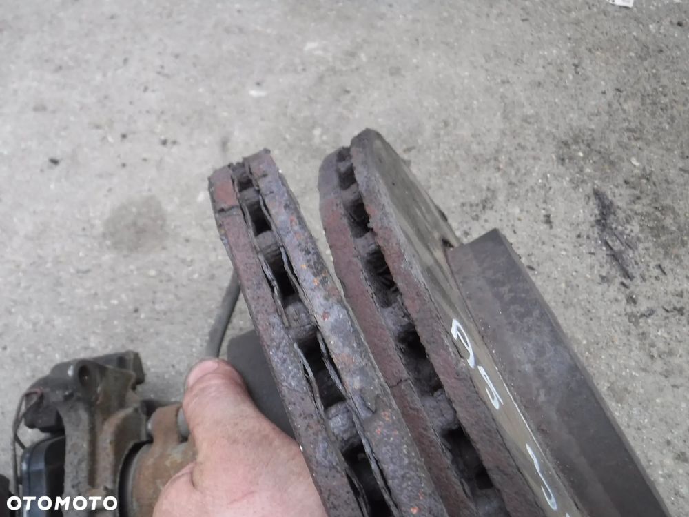 Audi A5 8T  A4 B8 2.0 TDI  zacisk hamulcowy tarcze komplet - 4