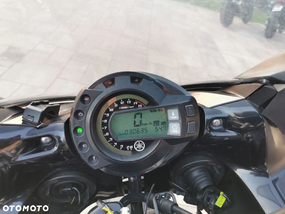 Yamaha FZ6 - 15