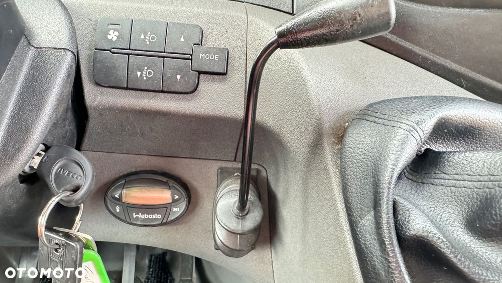 Irisbus Iveco Daily / 23 miejsca / Cena 87000 zł netto - 10