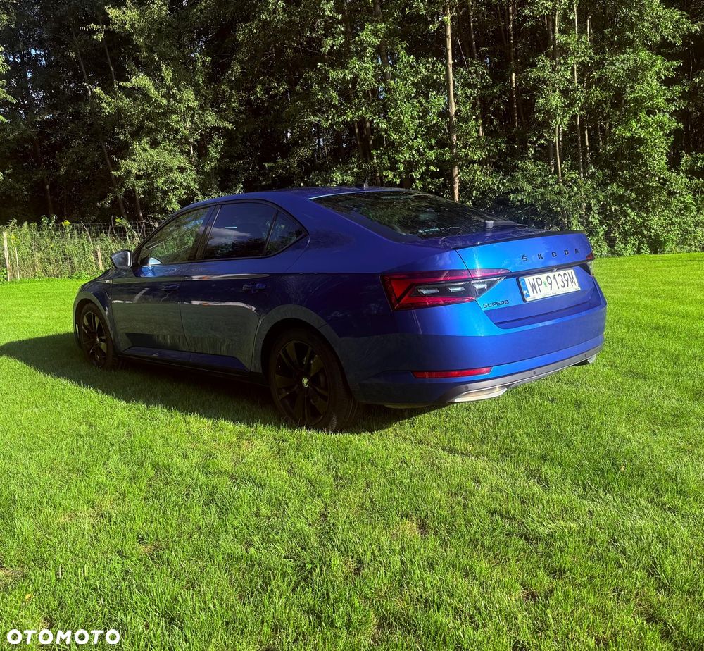 Skoda Superb 2.0 TSI Sportline DSG - 4