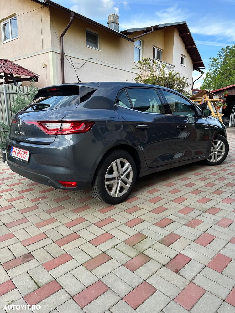Renault Megane BLUE dCi Zen - 7