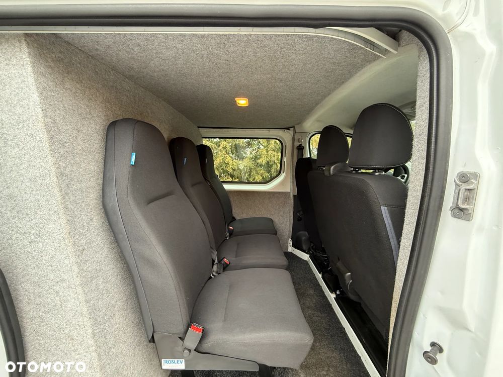 Renault Trafic 1.6 dCi 120 Combi Authentique - 2