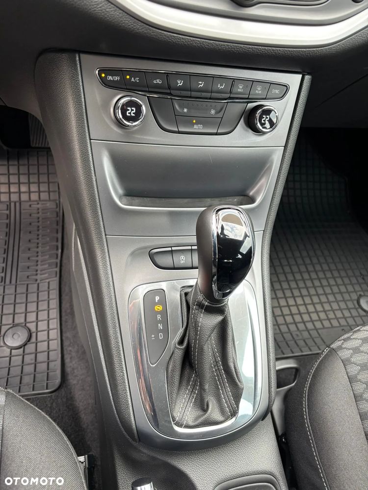 Opel Astra 1.4 T GPF Enjoy S&S - 16