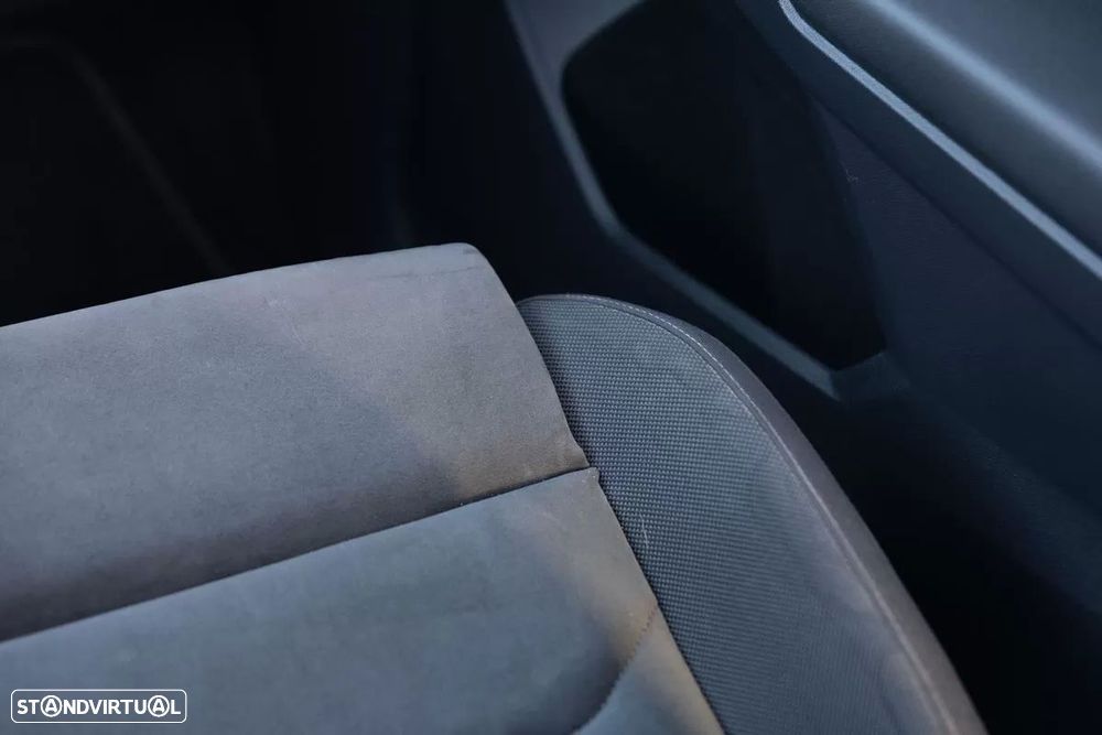 VW Tiguan Allspace 2.0 TDI Confortline DSG - 35