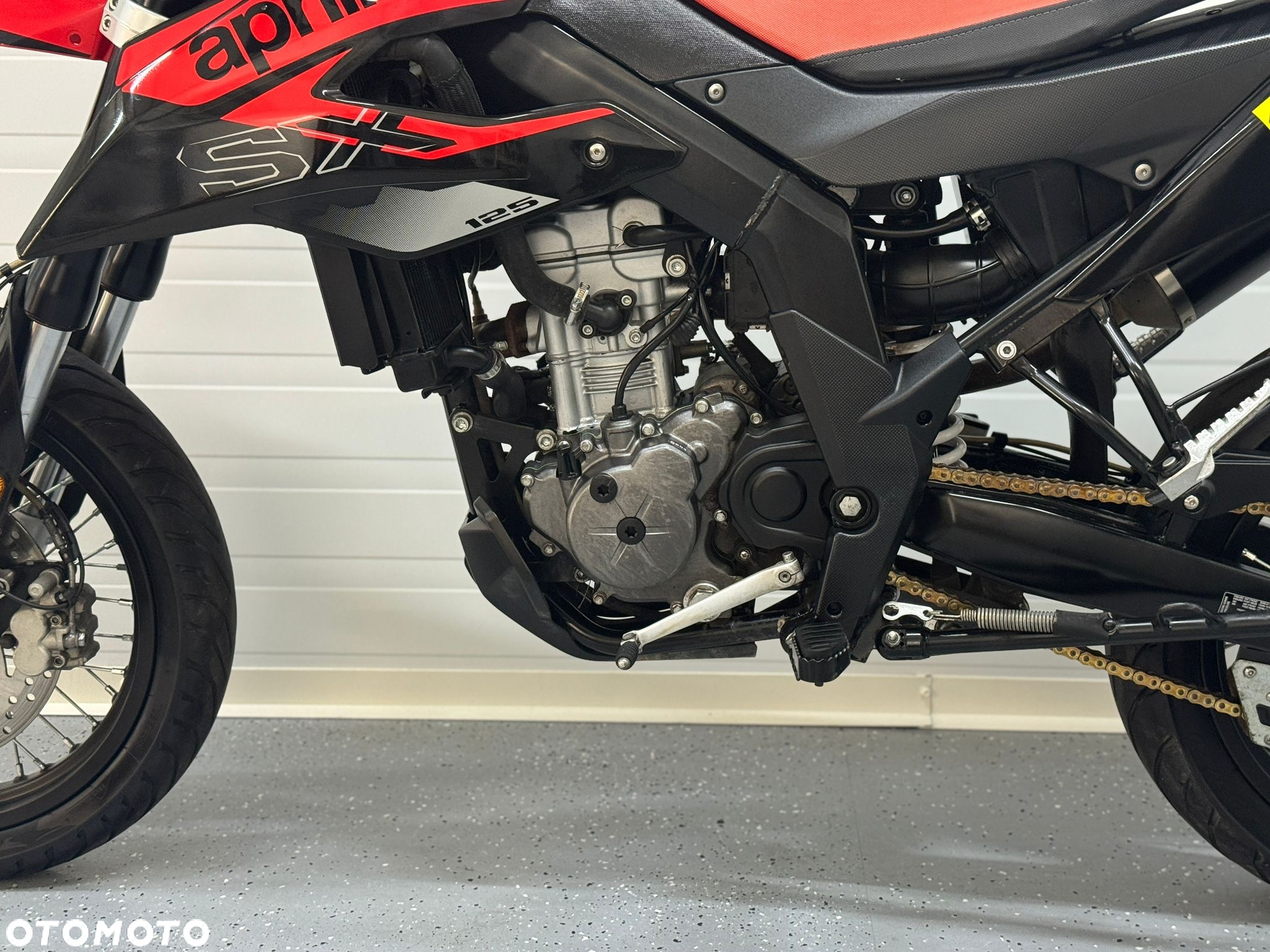 Aprilia SX - 16