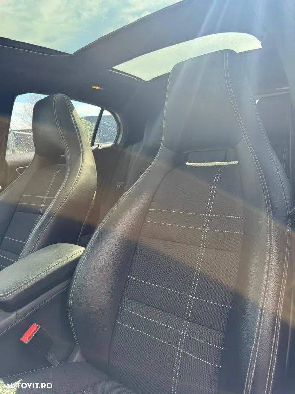 Mercedes-Benz GLA 200 (CDI) d 4Matic 7G-DCT - 15