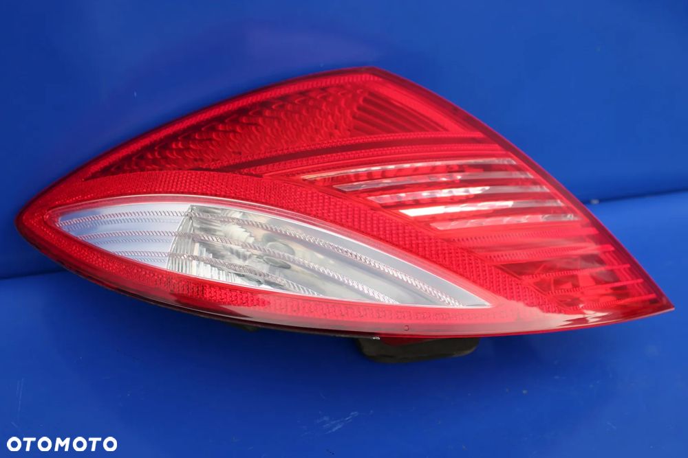 Lampa tył prawy lewy tylna prawa lewa OE Mercedes CL CL63 AMG W216 C216 A2168200264 A2168200164 - 9