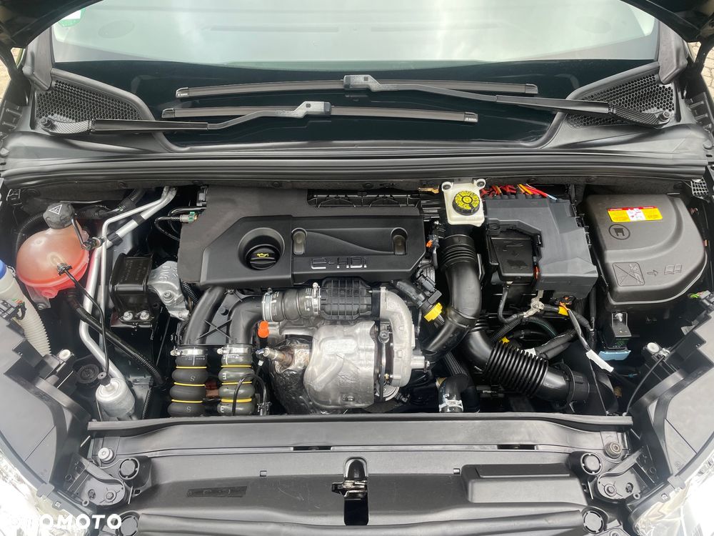Citroën C4 e-HDi 115 Exclusive - 28