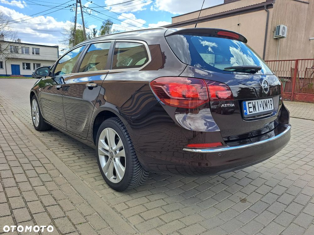 Opel Astra 1.7 CDTI Cosmo - 5