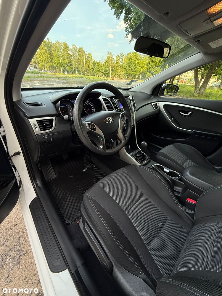 Hyundai i30 1.6 Premium - 21
