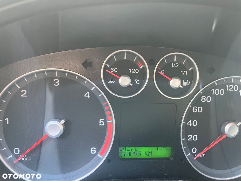 Ford Focus 1.6 TDCi Ghia - 5