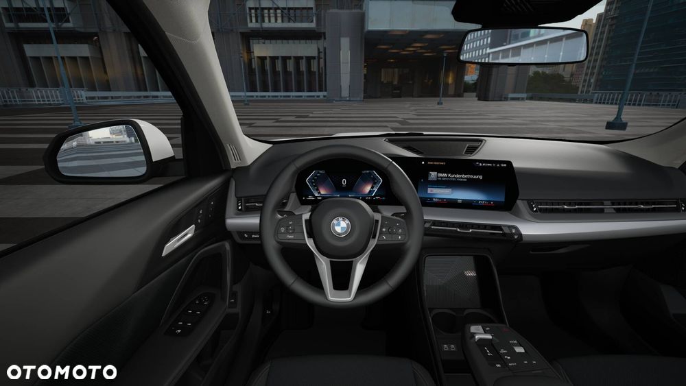 BMW X1 sDrive18i - 13