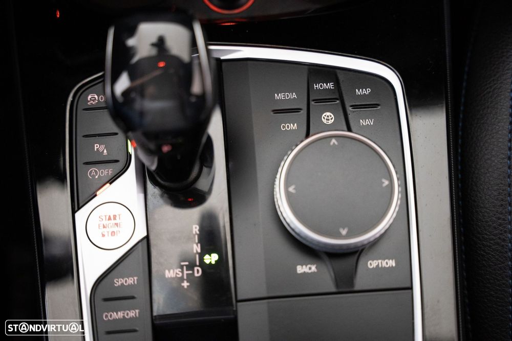 BMW 116 d Pack Desportivo M Auto - 15