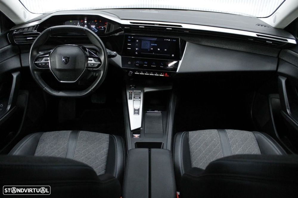 Peugeot 408 1.2 PureTech Allure EAT8 - 19