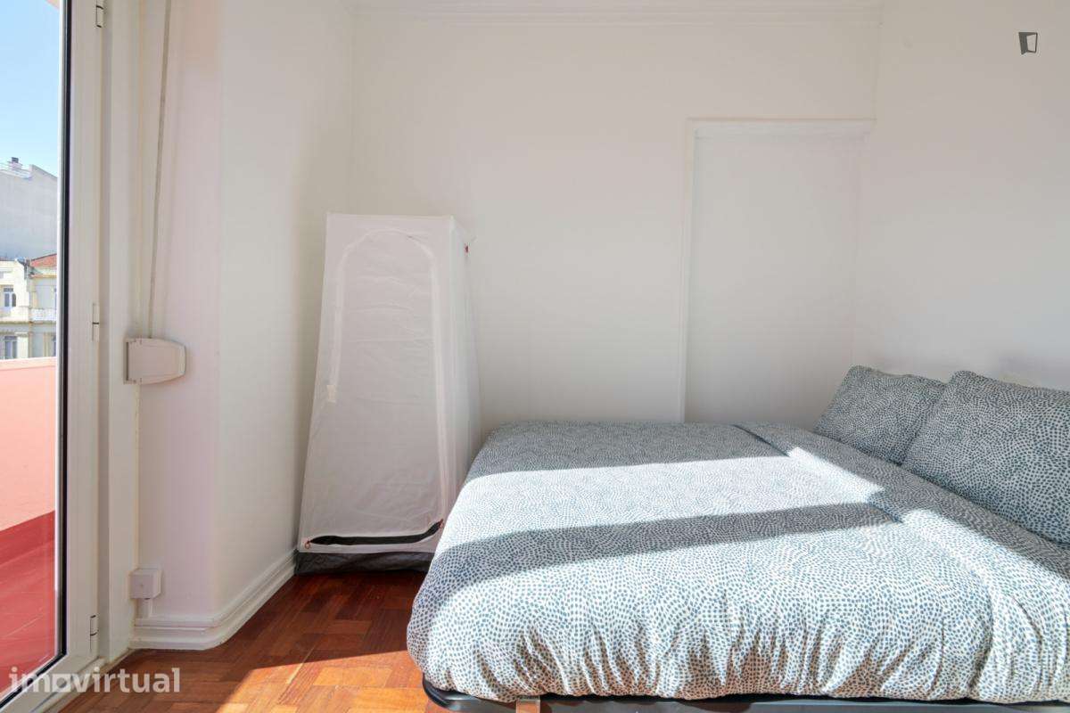Quarto - localizado em Entrecampos Lisbon - Grande imagem: 3/26