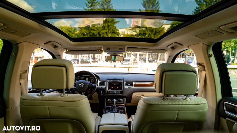 Volkswagen Touareg - 19