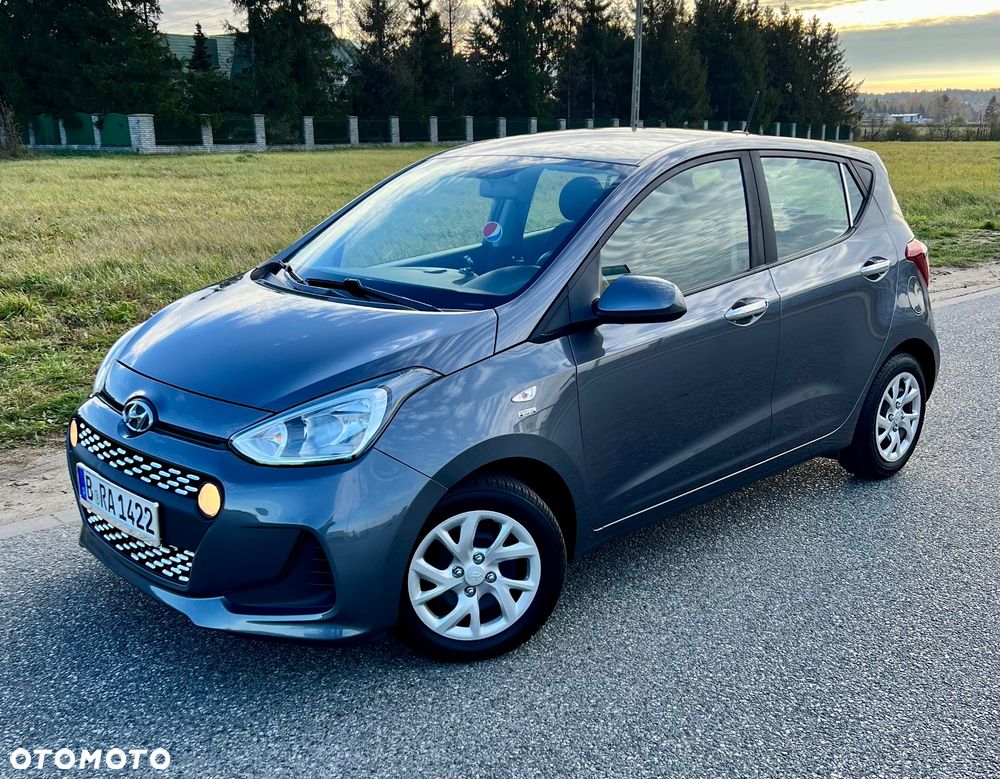 Hyundai i10 1.0 YES Silver - 1