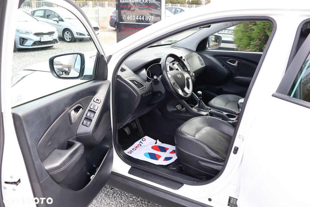 Hyundai ix35 - 11