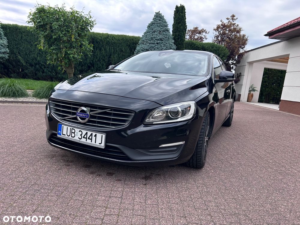 Volvo S60 D3 Drive-E Momentum - 9