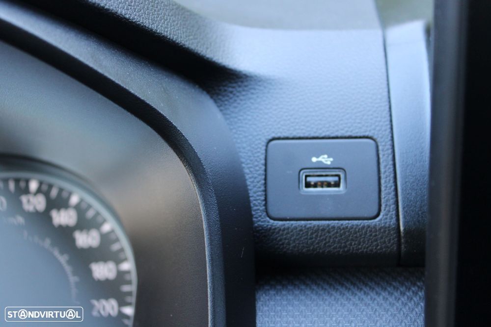 Dacia Sandero 1.0 SCe Essential - 29