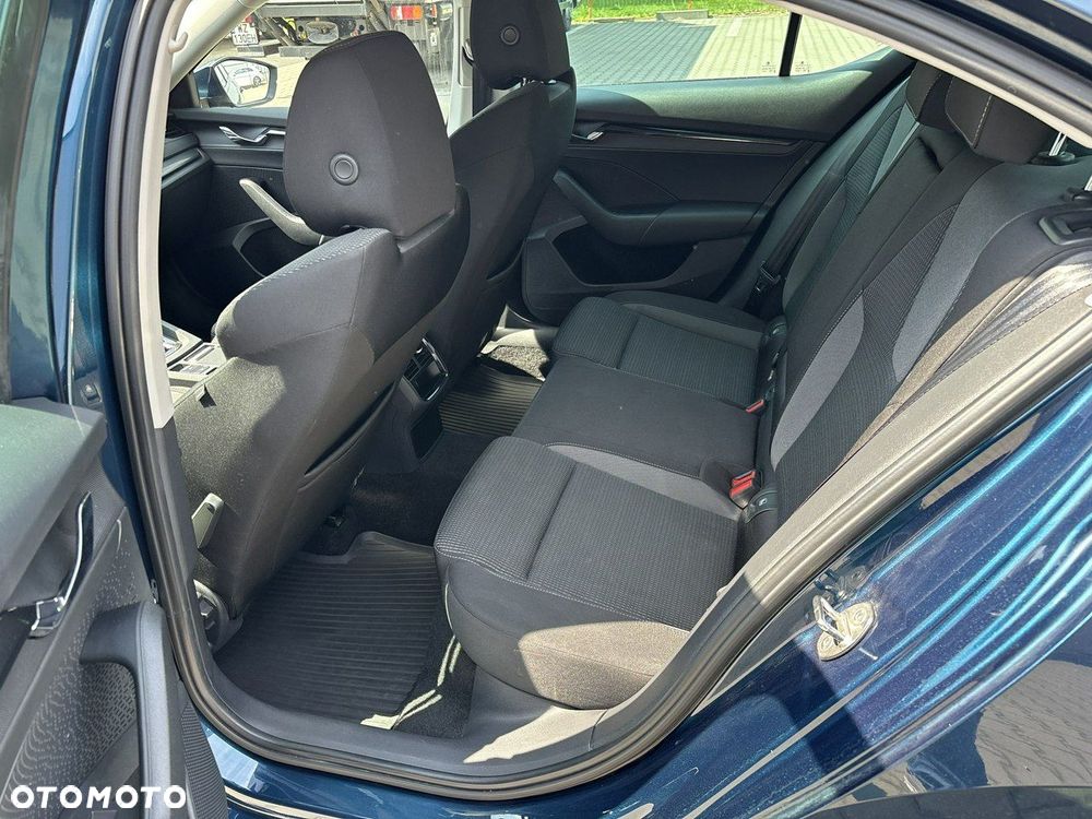Skoda Octavia 1.5 TSI e-Tec Ambition DSG - 12